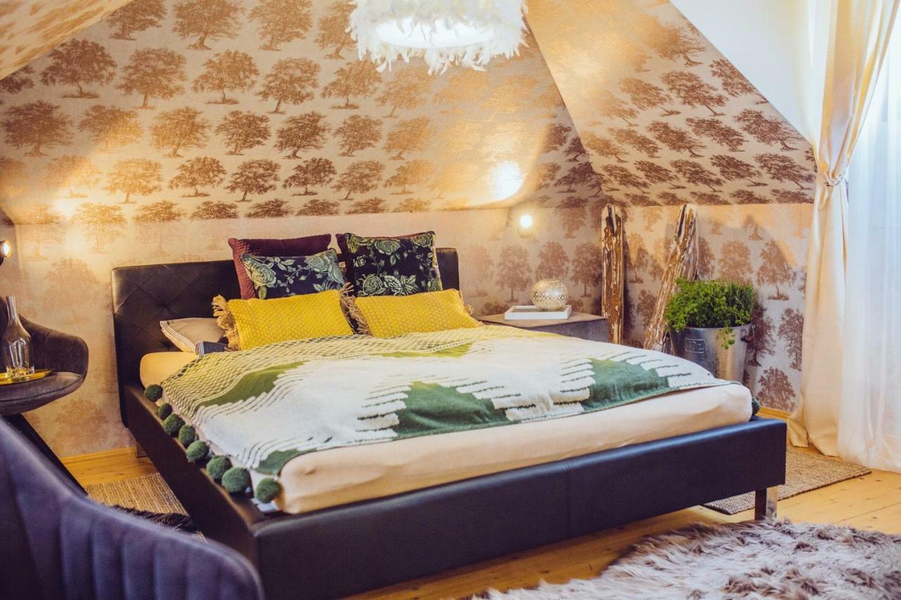 Strieborny Dvor Apartment Banska Stiavnica Bagian luar foto